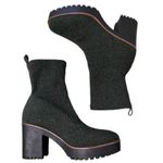 Chinese Laundry  Green Sweater Knit Lugg Sole Booties Size 8 Platform Photo 0