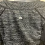 Lululemon Athletica Heather Black Scoop Neck Long Sleeve Lace Panel Shirt-Size 6 Photo 11