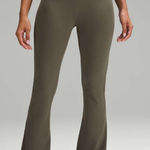 Lululemon  Groove Super-High-Rise Flared Pant Nulu  8 Photo 0