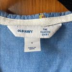 Old Navy “The Classic Shirt” Button-Up Shirt Chambray with Printed Parrots Photo 1