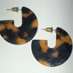 Tortoise Shell Pattern Retro Boho Lucite Hoop Earrings Black Photo 0