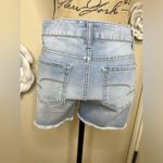 NTM: Time & Tru Light Denim Wash Mid Rise Distressed Raw Hem Shorts Size 8 Blue Photo 11