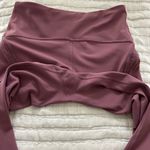 Lululemon Wunder Under Crop High Rise 21” Flocked Everlux Plumful Workout Size 8 Photo 7