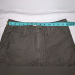 Levi's  Utility Ribcage Shorts W27 Green/Khaki Photo 2