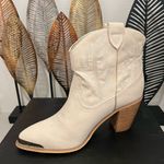 Very Volatile Women's Cream Western Ankle Boots by  Size 10 Photo 0