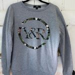 Young & reckless Sweatshirt Photo 0