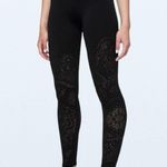 Lululemon Reveal Tight *Zen Expression Black, Size 2 Photo 0