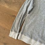Everlane  gray long sleeve crew neck pullover sweatshirt Photo 2