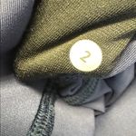 Lululemon  Navy Blue Full Length Leggings Mesh Stripe Size 2 EUC #5924 Photo 6