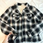 Plaid Flannel Sherpa Lined Shacket Multiple Size L Photo 1