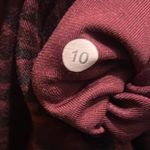 Lululemon  Women's Maroon/Black Patterned Crop Leggings size 10 Photo 4