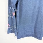 Jane Ashley  Medium Petite Top Shacket Beaded Denim Blue Embroidered‎ Button 1480 Photo 6