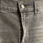 Old Navy black ember mid-rise boyfriend cutoff shorts, size 10 NWT Photo 2