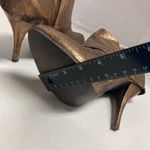 Wet Seal  Women’s Metallic Gold Bow Heel Ankle Booties Size 7.5 Photo 5