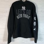 Fanatics The  black hoodie Photo 0