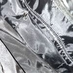 Skull and roses cute carryall bag! Pre loved Gray Photo 4