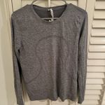 Lululemon Swiftly Relaxed Long Sleeve Photo 0