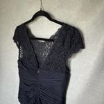 Adrianna Papell Gown Womens Size 8 Dark Blue Ruched Lace Cap Sleeve Formal Photo 3