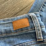 Judy Blue Relaxed Blue Skinny Jeans with Authentic Fading. Size 22 Photo 3