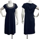 Boden Empire Waist Shift Dress Women's Size 10R Navy Blue Yellow Embroidered Photo 1
