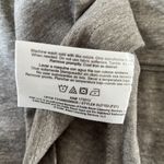 Eddie Bauer  Men’s short sleeve Basic Tee in heather gray size Large Photo 10