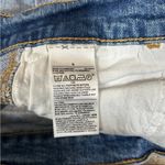 Old Navy  boyfriend distressed blue jean denim shorts in size 6 Photo 3