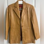 Juliet Michelle Tan Leather Jacket with Notched Lapels and Tailored Silhouette Photo 2