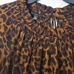 Talbots SMOCKED NECK ANIMAL PRINT CHEETAH LEOPARD LONG SLEEVE BLOUSE TOP
XS Photo 2