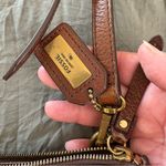 Fossil Cowhide Leather Crocodile Texture Crossbody Purse. Photo 5