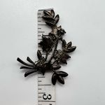 Vintage rhinestone floral brooch‎ stunning statement even black tie Black Photo 2