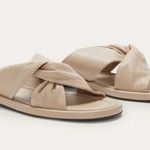 Everlane  The Day Twist Sandals in Warm Khaki 8 New Womens Slides Photo 0