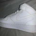 Nike Air Force 1 Mid Photo 0