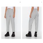 Nasty Gal - Turn Up pants in Gray Check Photo 4