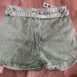 BDG Green Denim Women's Shorts. Size 27. Photo 3