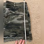 EXPRESS  Mid Rise Raw Cut Camo Mini Skirt Photo 5