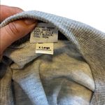 Dora originals grey and white long sleeve shirt size xl Photo 3