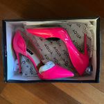 AQUA “DION” HALF D'ORSAY PINK NEON PATENT HEELS 8 Photo 6