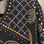 JM Collection  BLACK GOLD SILVER STUDDED DESIGN TOP SHORT SLEEVE SIZE SMALL Photo 4