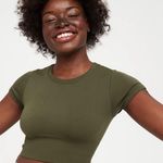 Aerie OFFLINE By Sidewalk Seamless Cropped T-Shirt Photo 0
