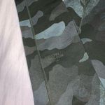 The North Face  camo leggings, size, medium quality, cute and cheap ! Photo 1