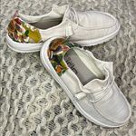 Hey Dude Women's Off White Casual Shoes Floral Camo Print Wendy Funky Chambray Photo 0