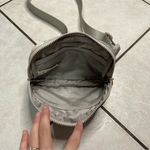 Lululemon  Everywhere Belt Bag‎ Spray Camo Photo 4