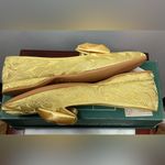 Daniel Green Tapestry embroidered shoes. Gold/mustard with bow. Size 7.5 Gold Photo 8