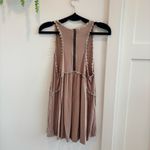 POL  Womens Taupe  Babydoll Tank Top Cream Crochet Lace Detail Size Medium Photo 4