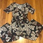Sweet Claire Green Leaves Print Cropped Jumpsuit Photo 0