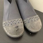 Sundance Embroidered Bloom Womens Flats Blue Gray Photo 1