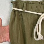 All in Favor Textured Pull On Crop Pants Size XS Photo 4