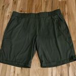 32 Degrees Heat 32 Degree Cool Green Drawstring Shorts - Size XXL Photo 0