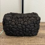 Urban Expressions | Black Daisy Puffer Cosmetic Bag 💄 Photo 2