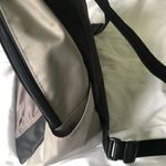 Go Sac gray and black backpack Photo 3